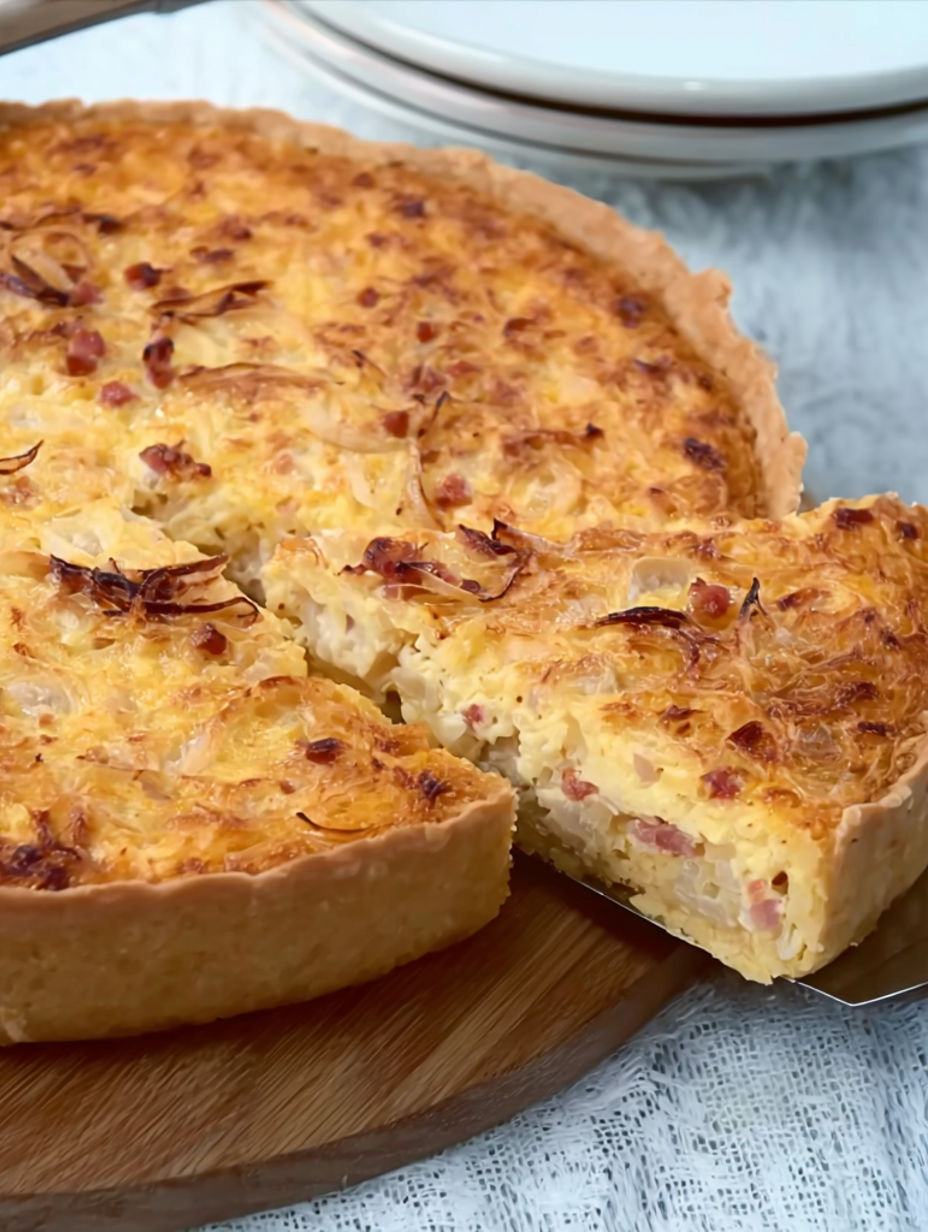 A slice of Zwiebelkuchen nach schwäbischer Art.