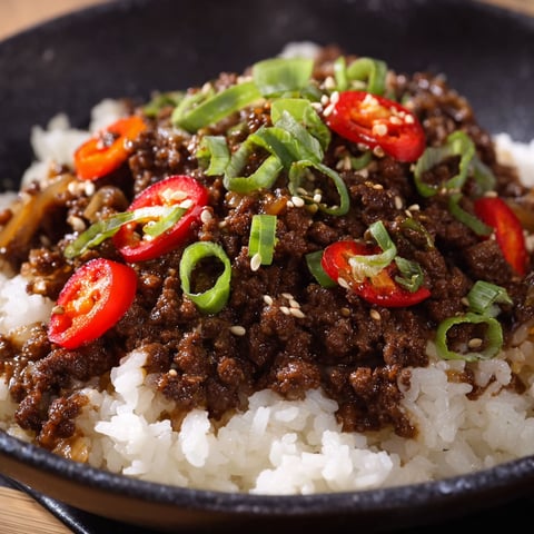 A bowl of beef and vegetables.
